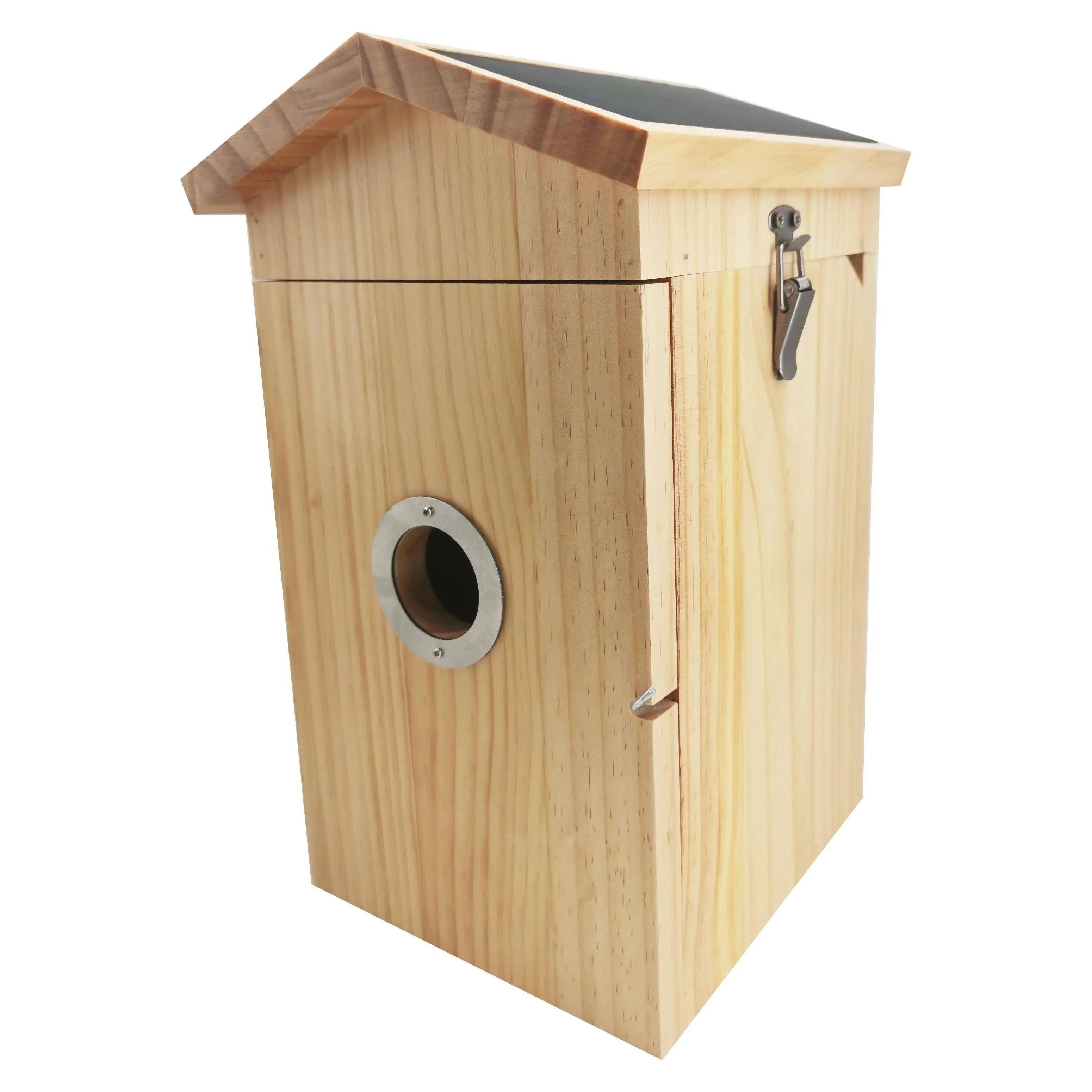 How a Smart Birdhouse Simplifies Birdwatching